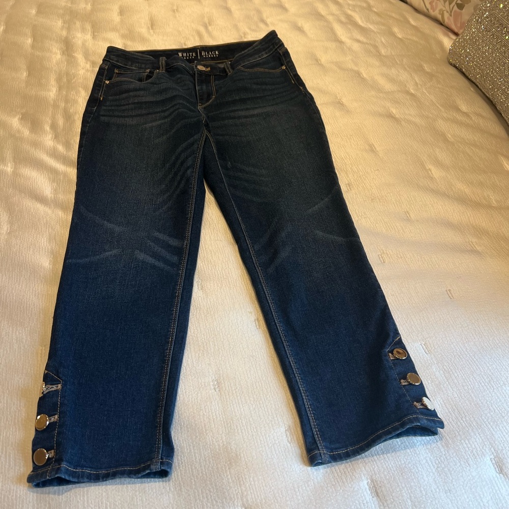 Beautiful White House Black Market Dark Blue Ankle Jeans with Button Accents